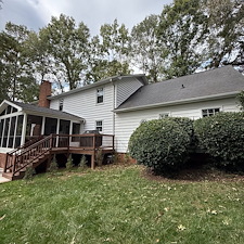 Gutter-Cleaning-Driveway-Cleaning-and-House-Washing-in-Simpsonville-SC 7